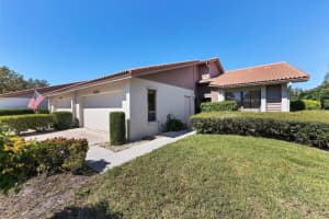 3895 WILSHIRE DRIVE, SARASOTA, FL 34238 Sold 04/23/24