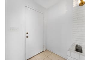 1423 GEORGETOWNE DRIVE, SARASOTA, FL 34232 Sold 12/07/23