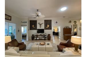76 TALL TREES COURT, SARASOTA, FL 34232 Sold 12/18/23