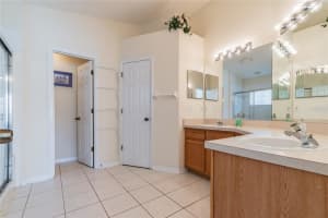 4531 Captiva Ln, Bradenton, FL 34203, Sold 12/21/23