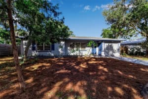 5019 STEVENS DRIVE, SARASOTA, FL 34234 Sold 12/15/23