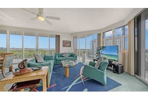 1800 BENJAMIN FRANKLIN DRIVE, SARASOTA, FL 34236 Sold 06/06/24