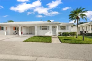 898 SPANISH DRIVE, LONGBOAT KEY, FL 34228 Sold 12/01/23
