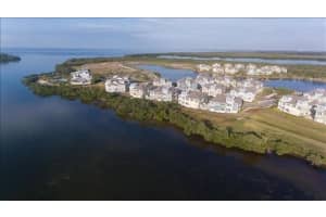 280 SAINT LUCIA DRIVE, BRADENTON, FL 34209 - MLS#MFRA4587673