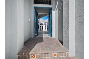 3520 FAIR OAKS LANE, LONGBOAT KEY, FL 34228 Sold 07/26/24