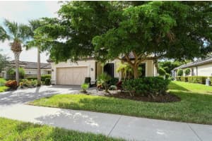 2409 VACCARO DRIVE, SARASOTA, FL 34231 Sold 04/24/24