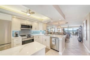 8911 MIDNIGHT PASS ROAD, SARASOTA, FL 34242 - MLS#MFRA4588110