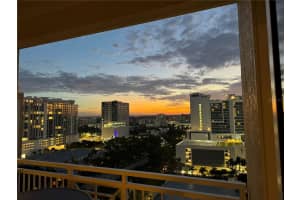 35 WATERGATE DRIVE, SARASOTA, FL 34236 Sold 01/17/24