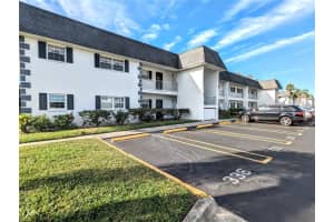 102 47TH AVENUE DRIVE, BRADENTON, FL 34207 Sold 01/19/24