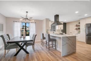 2301 CASS STREET, SARASOTA, FL 34231 Sold 04/30/24