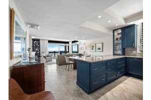 1045 GULF OF MEXICO DRIVE, LONGBOAT KEY, FL 34228 Sold 01/12/24
