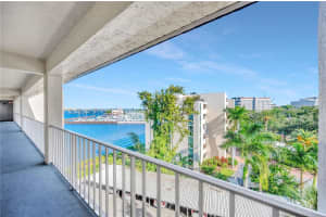 1600 1ST AVENUE, BRADENTON, FL 34205 Sold 03/05/24