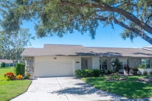 3978 OAKHURST BOULEVARD, SARASOTA, FL 34233 Sold 01/03/24