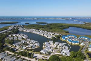 1005 PELICAN COURT, BRADENTON, FL 34209 Sold 04/22/24