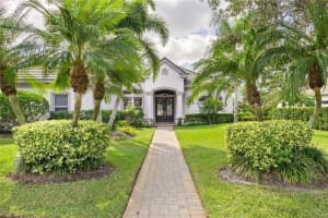 5328 HUNT CLUB WAY, SARASOTA, FL 34238 Sold 01/12/24
