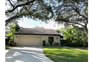 3947 GLEN OAKS MANOR DRIVE, SARASOTA, FL 34232 Sold 01/02/24