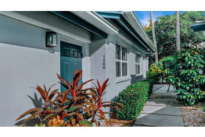 1269 SIESTA BAYSIDE DRIVE, SARASOTA, FL 34242 - MLS#MFRA4588736