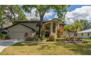 1764 OAK LAKES DRIVE, SARASOTA, FL 34232 Sold 01/11/24