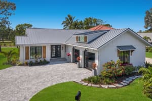 2204 89TH STREET, BRADENTON, FL 34209 Sold 04/26/24