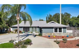 5370 BENEVA WOODS CIRCLE, SARASOTA, FL 34233 Sold 01/10/24