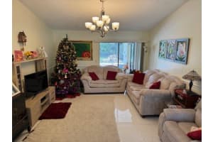 2317 TALL OAK COURT, SARASOTA, FL 34232 Sold 12/27/23