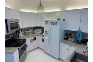 2317 TALL OAK COURT, SARASOTA, FL 34232 Sold 12/27/23