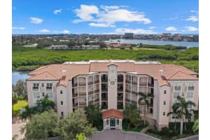5440 EAGLES POINT CIRCLE, SARASOTA, FL 34231 Sold 04/01/24