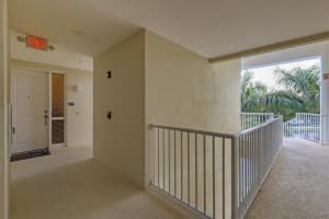 7740 34TH AVENUE, BRADENTON, FL 34209 Sold 04/16/24