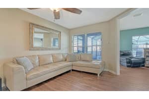 305 BEACON HARBOUR LOOP, BRADENTON, FL 34212 Sold 01/10/24