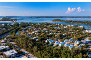 6809 Pine St, Longboat Key, FL 34228, Sold 11/10/23