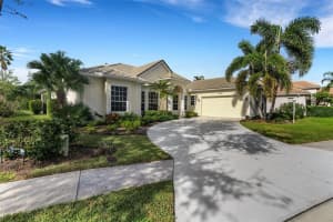 8044 WATERVIEW BOULEVARD, LAKEWOOD RANCH, FL 34202 Sold 01/07/25
