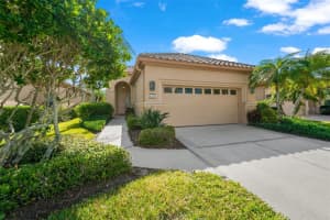 4040 JARDIN LANE, SARASOTA, FL 34238 Sold 09/18/24
