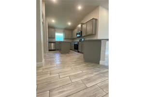 2587 AVERLAND LOOP, NORTH PORT, FL 34287 Sold 12/09/24