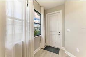 5208 BARNETT CIRCLE, LAKEWOOD RANCH, FL 34211 Sold 11/14/24