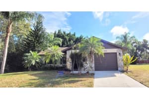 5268 FOXCROFT COURT, SARASOTA, FL 34232 Sold 01/12/24