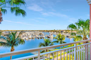 606 RIVIERA DUNES WAY, PALMETTO, FL 34221 Sold 03/27/24