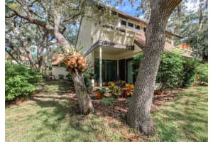 2216 CIRCLEWOOD DRIVE, SARASOTA, FL 34231 Sold 05/17/24