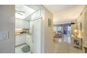 1250 PORTOFINO DRIVE, SARASOTA, FL 34242 - MLS#MFRA4589416