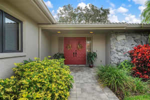 3886 WILSHIRE DRIVE, SARASOTA, FL 34238 Sold 02/22/24