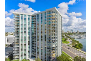 1111 GULFSTREAM AVENUE, SARASOTA, FL 34236 Sold 04/22/24