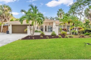 218 DELMAR AVENUE, SARASOTA, FL 34243 Sold 01/05/24