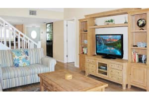 1305 SIESTA BAYSIDE DRIVE, SARASOTA, FL 34242 - MLS#MFRA4589563