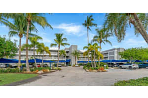 615 DREAM ISLAND ROAD, LONGBOAT KEY, FL 34228 Sold 01/31/24
