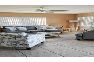1365 SIESTA BAYSIDE DRIVE, SARASOTA, FL 34242 - MLS#MFRA4589580