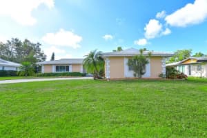 3137 VILLAGE GREEN DRIVE, SARASOTA, FL 34239 Sold 01/13/24
