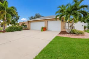 6901 EASTON COURT, SARASOTA, FL 34238 Sold 01/19/24