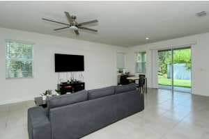 7307 34TH COURT, SARASOTA, FL 34243 Sold 04/01/24