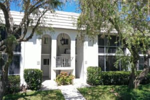 1737 SOUTHWOOD STREET, SARASOTA, FL 34231 Sold 02/29/24