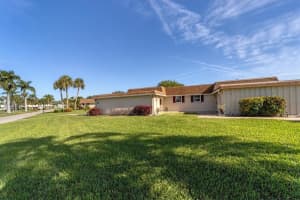 911 VILLAGE GREEN PARKWAY, BRADENTON, FL 34209 Sold 10/25/24