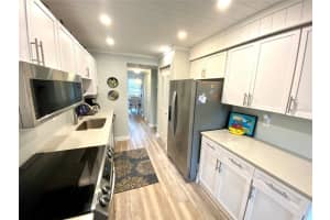 435 30TH AVENUE, BRADENTON, FL 34205 Sold 01/31/24